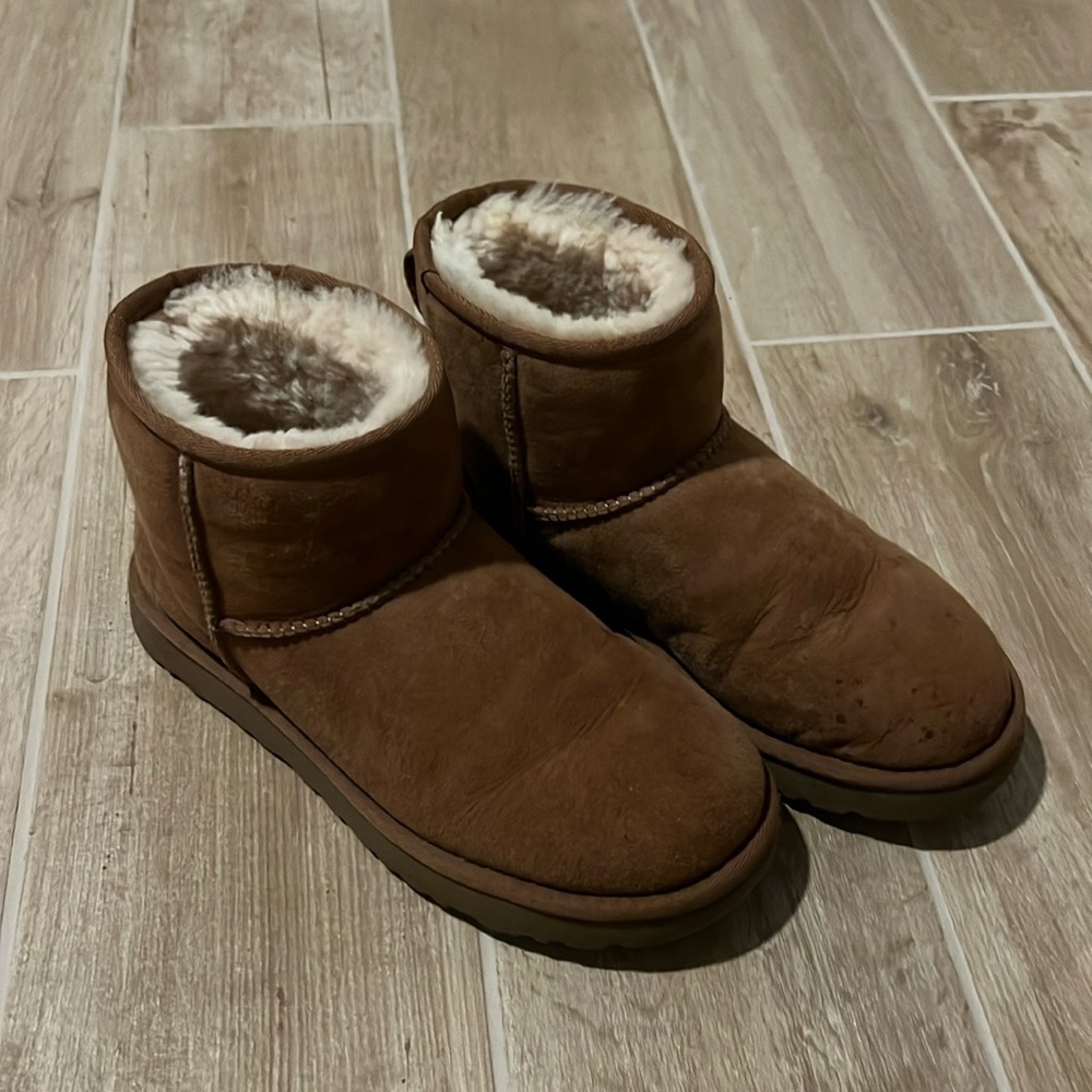 Ugg mini boots